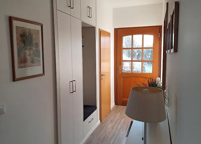 Haus Mit Seeblick